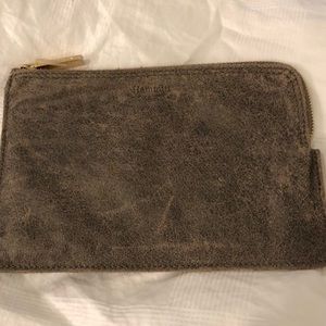 Hammitt Richard Clutch in Pewter Color